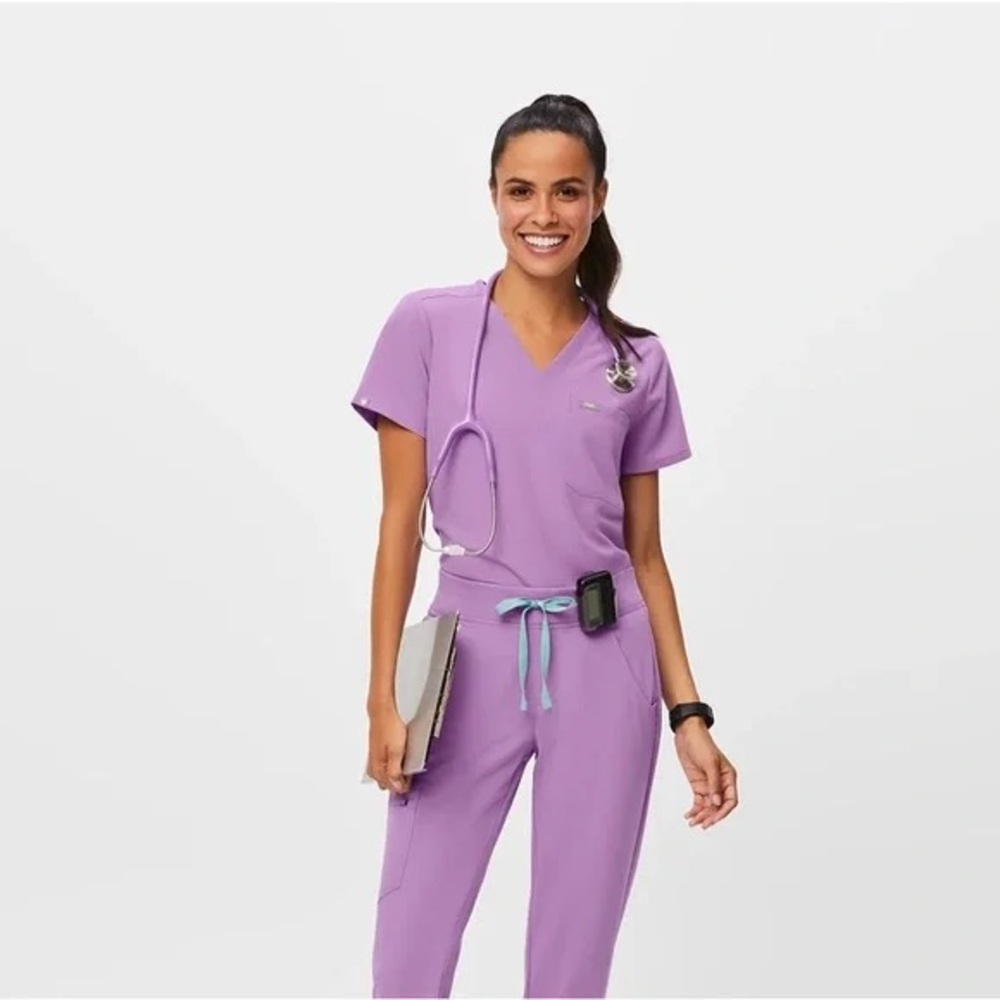Figs full set Lilac Dawn scrubs XS